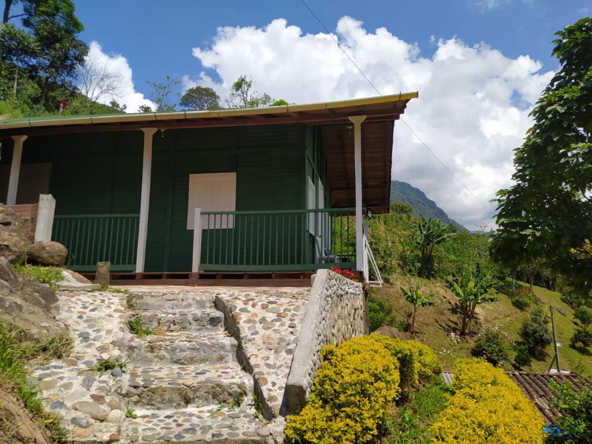 Hotel Orillas del Pizano Jardín Exterior foto