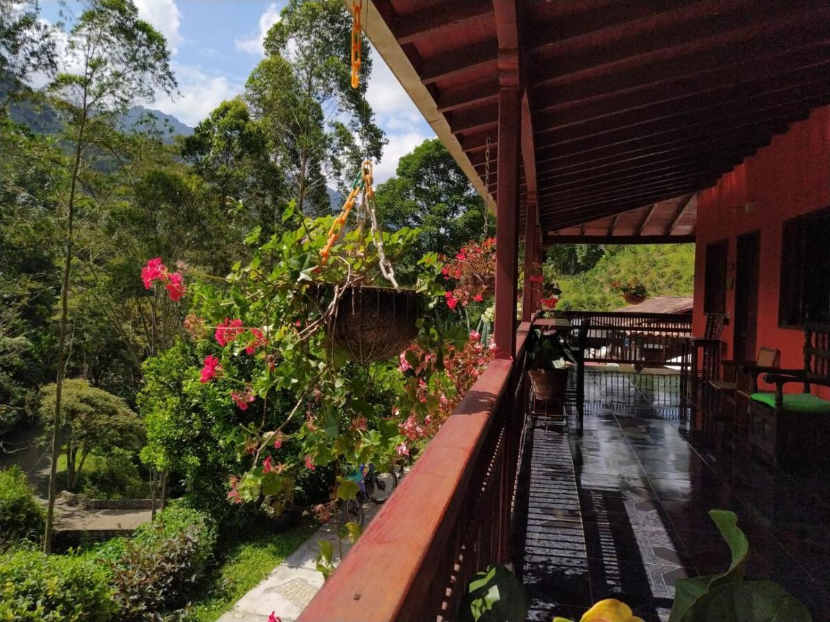 Hotel Orillas del Pizano Jardín Exterior foto
