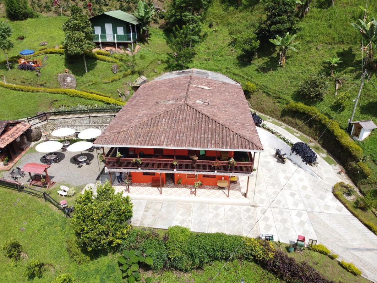 Hotel Orillas del Pizano Jardín Exterior foto