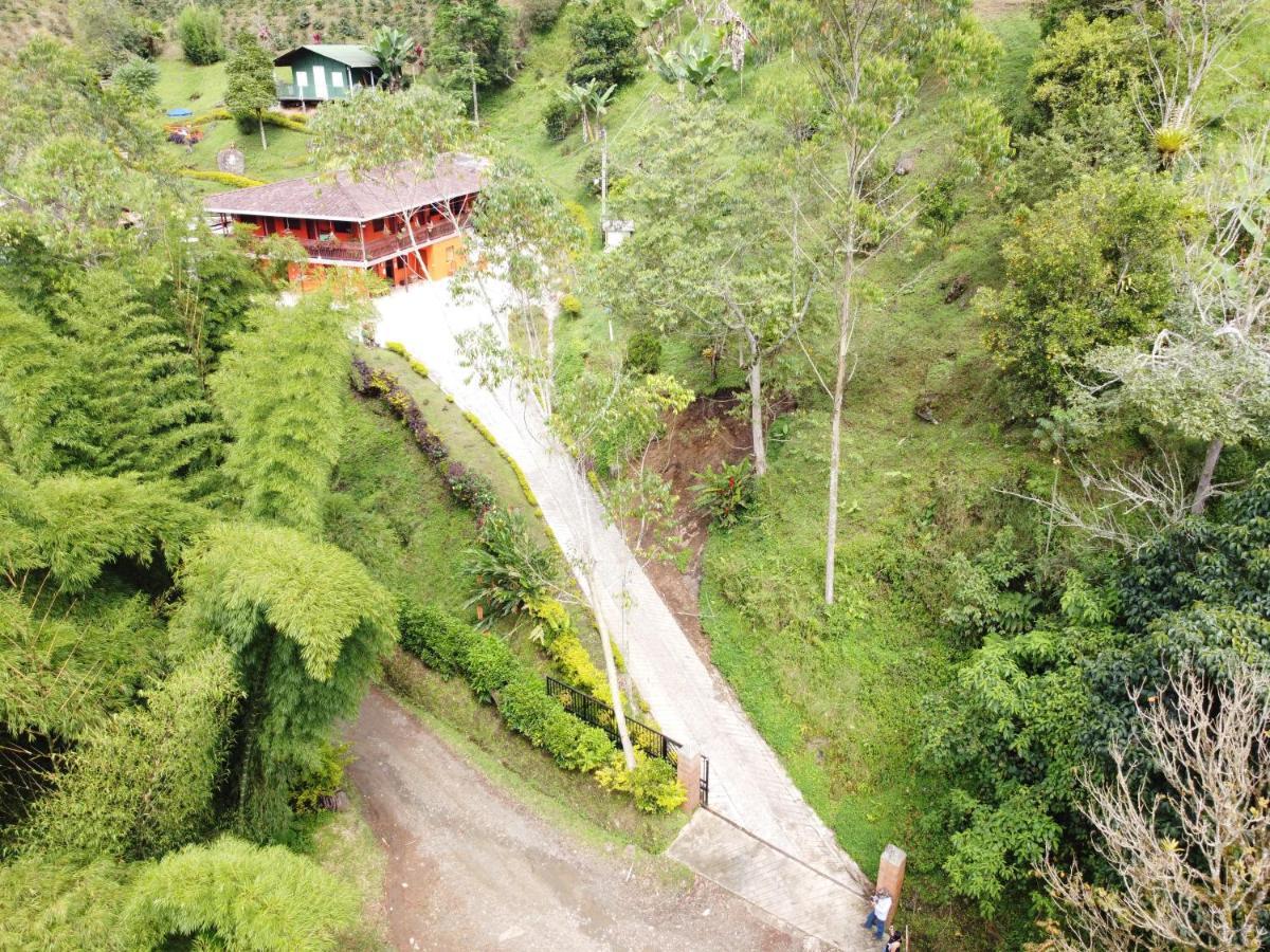 Hotel Orillas del Pizano Jardín Exterior foto