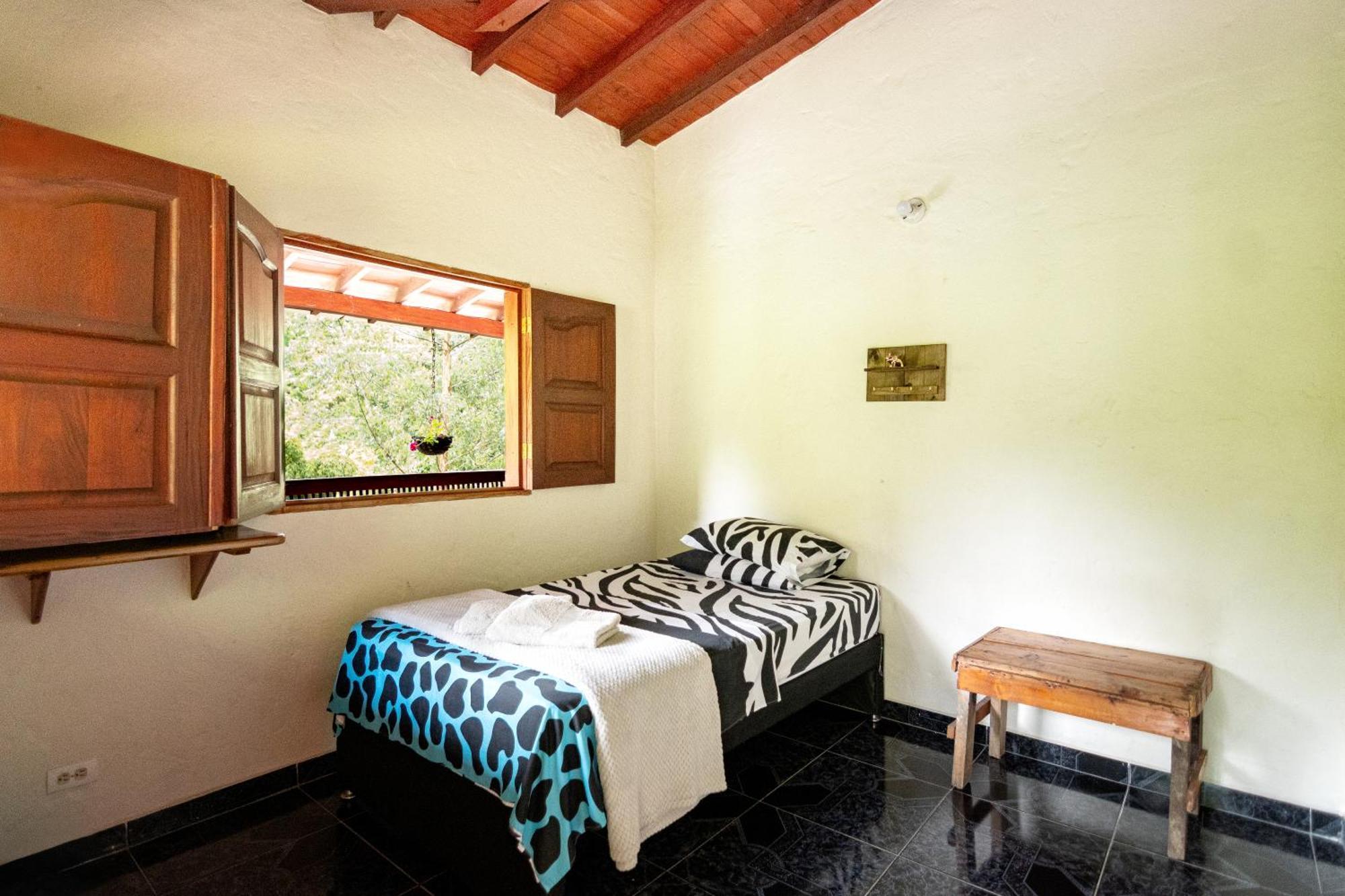 Hotel Orillas del Pizano Jardín Exterior foto