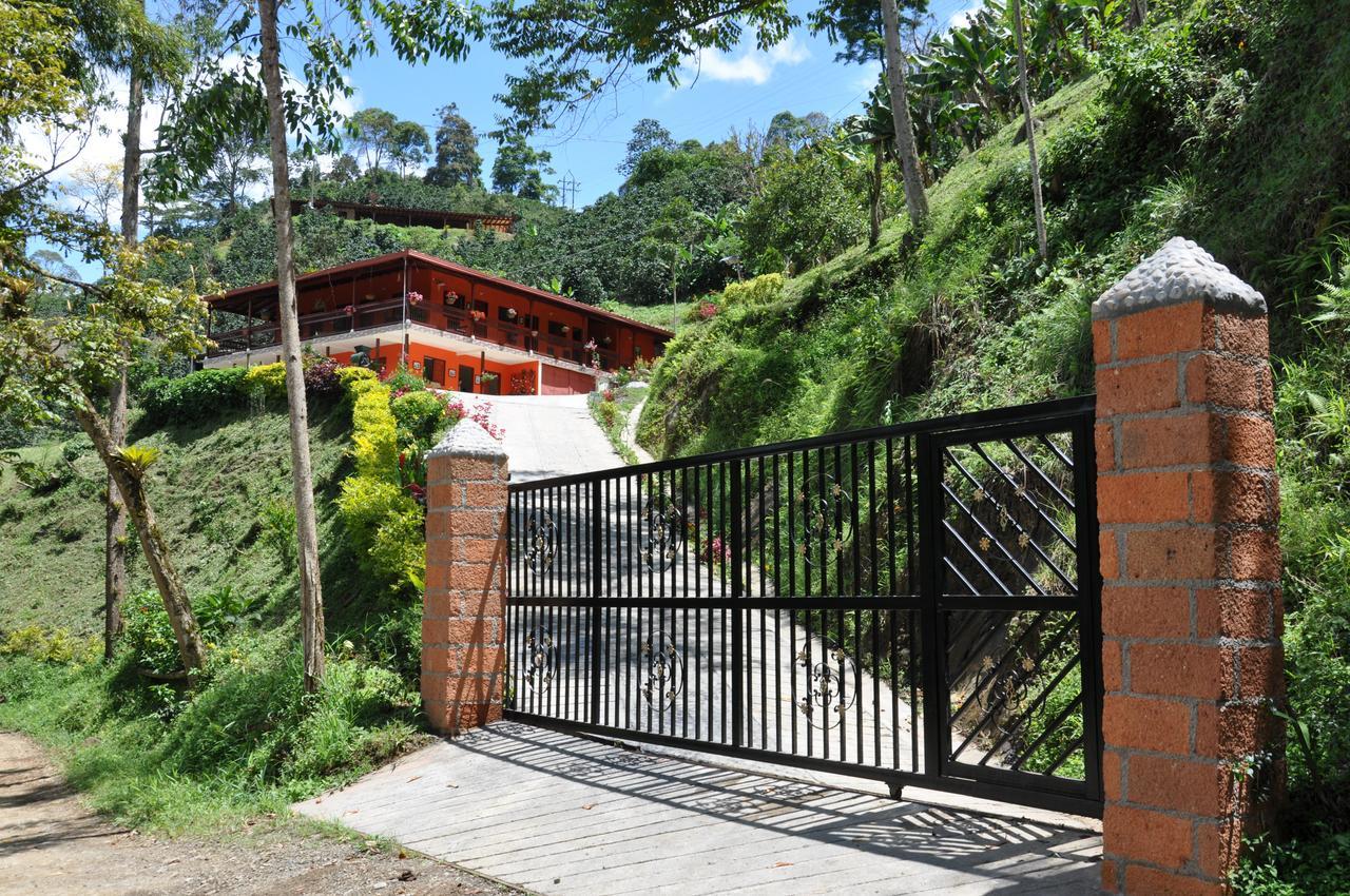 Hotel Orillas del Pizano Jardín Exterior foto